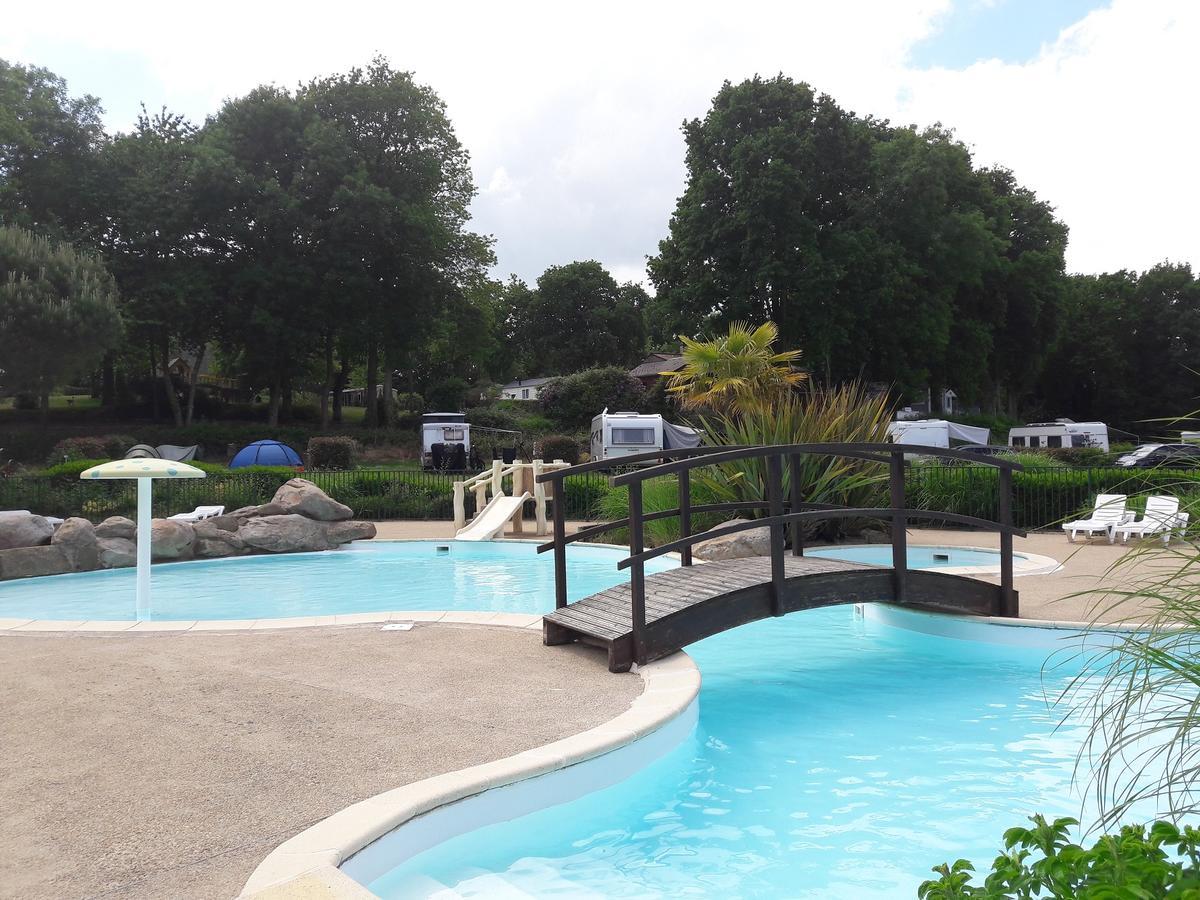 Camping Le Balcon De La Baie Saint-Marcan Eksteriør bilde