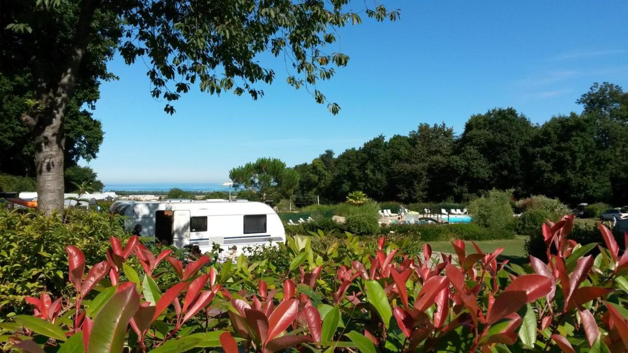 Camping Le Balcon De La Baie Saint-Marcan Eksteriør bilde